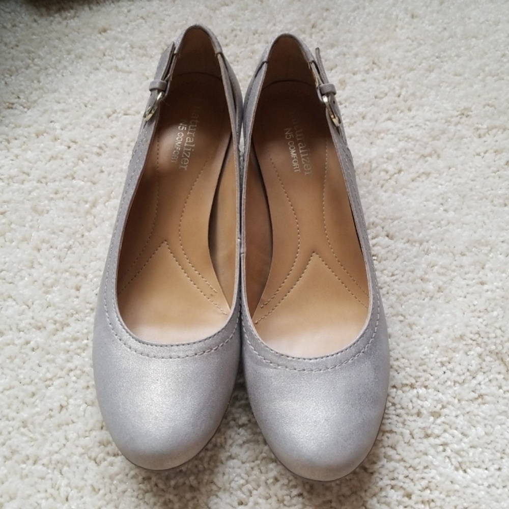 Naturalizer N5 Comfort flats/slight wedge